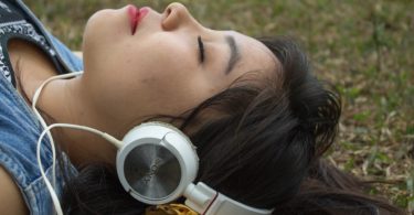 girl getting chills listening to music