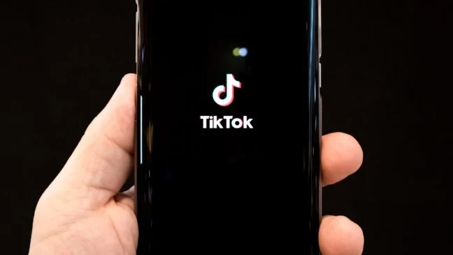 TikTok-Tik-Tok Now Billions of Follows